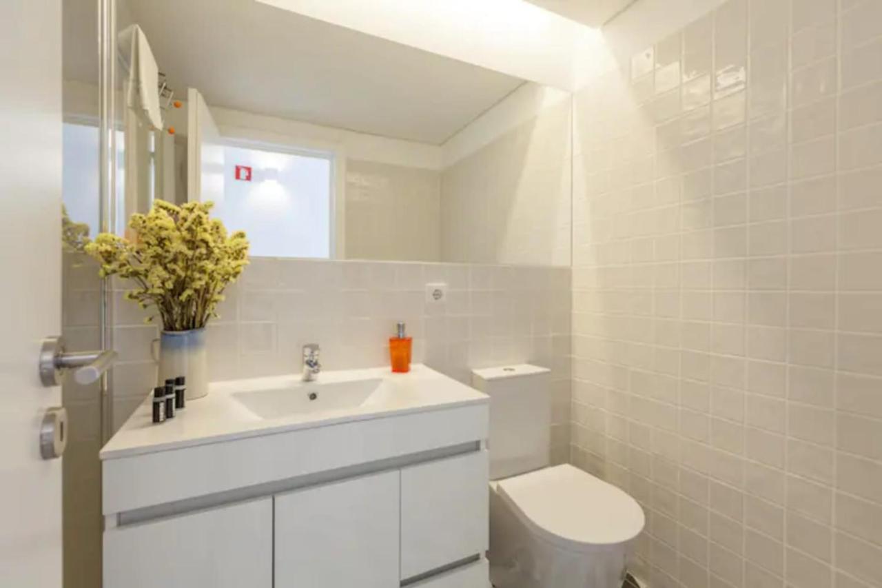 Guestready - Oporto Sunset Blue Balcony Appartement Buitenkant foto